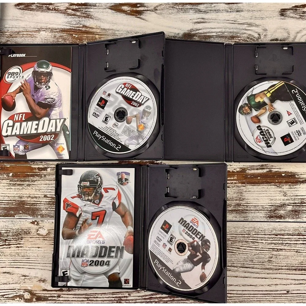 PS2 Sports game Lot of 3 MADDEN 2004 NCAA FOOTBALL NFL Game day‎ 2002 Manual Box